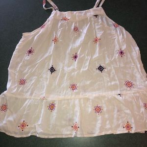 5/$25 Ladies old navy top